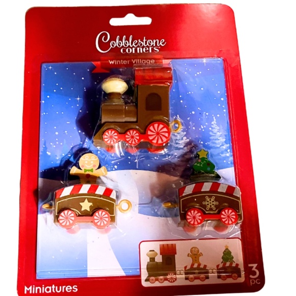Cobblestone Corner Winter Village Miniature Christmas Train -3 pcs-Largest is 2" - Picture 2 of 4